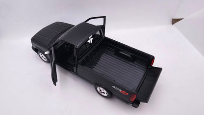 Chevrolet Silverado 454 SS Pick-Up - Escala 1/24 - Maisto (sin caja)