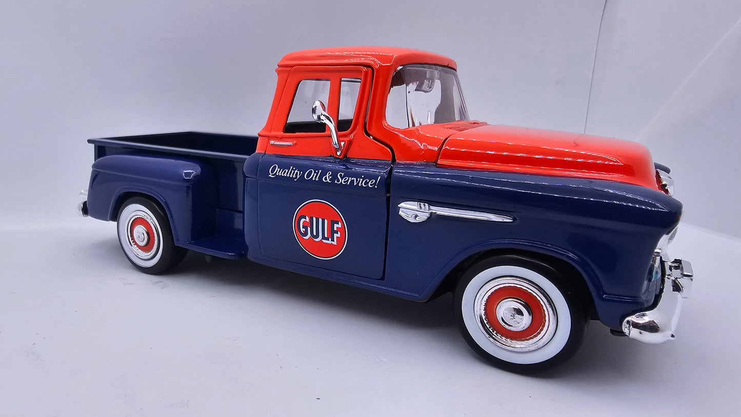 Chevrolet Pick Up 1955 GULF - Escala 1/24 - Motormax (sin caja)