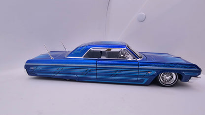Chevrolet Impala SS 1964 Low Rider - Escala 1/24 - Maisto (sin caja)