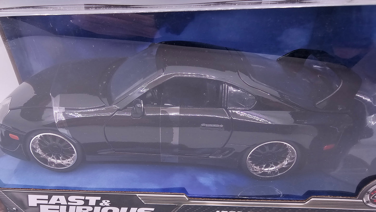 Toyota Supra 1995 de Roman Pearce "Rápidos y Furiosos 5" - Escala 1/24 - Jada