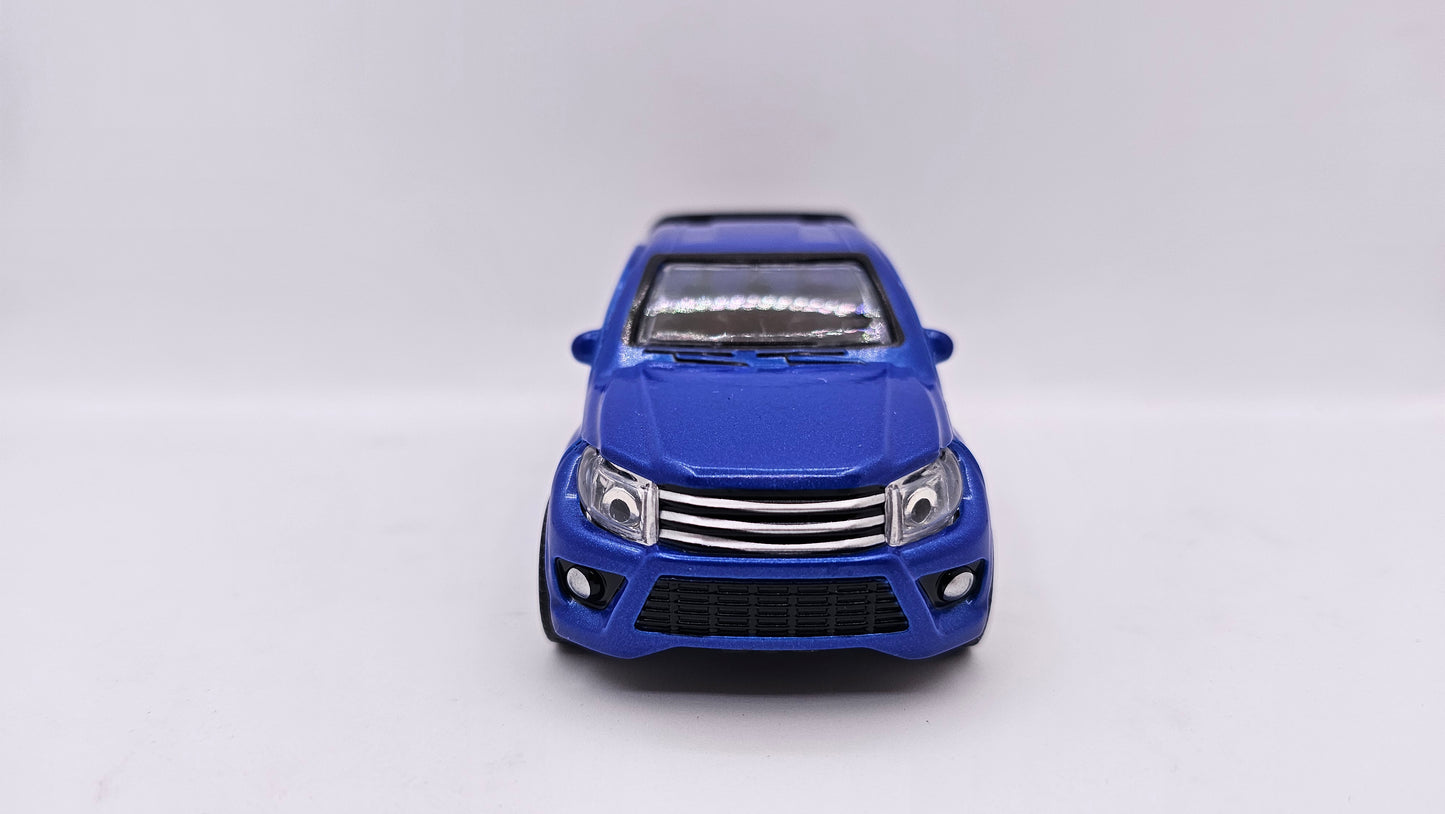 Toyota Hilux 2016 a Fricción - Escala 1/43 - Simulation Car