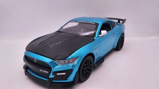 Ford Mustang GT500 5.0 2020 - Escala 1/24 - Con Luces y Sonido (sin caja)