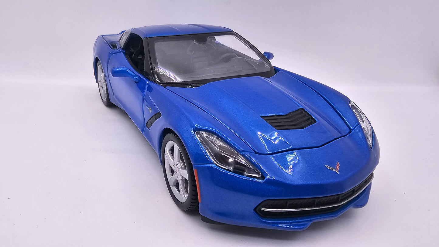Chevrolet Corvette Stingray 2014 - Escala 1/24 - Maisto (sin caja)