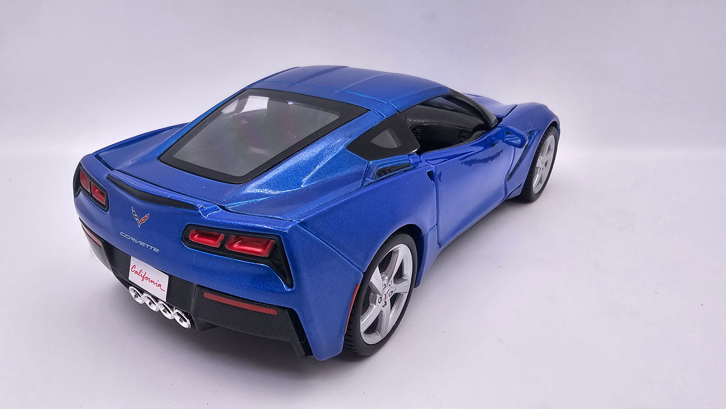 Chevrolet Corvette Stingray 2014 - Escala 1/24 - Maisto (sin caja)