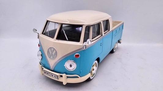 Volkswagen Type 2 Pick Up - Escala 1/24 - MotorMax (sin caja)