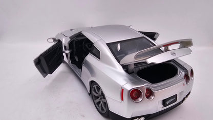 Nissan GT-R (R35) 2009 de Brian - "RAPIDO Y FURIOSO" - Escala 1/24 - Jada (sin caja)