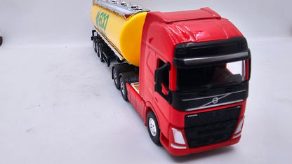 Camion Cisterna Volvo FH 600 -  Escala 1/64 - Welly - (Sin Caja)