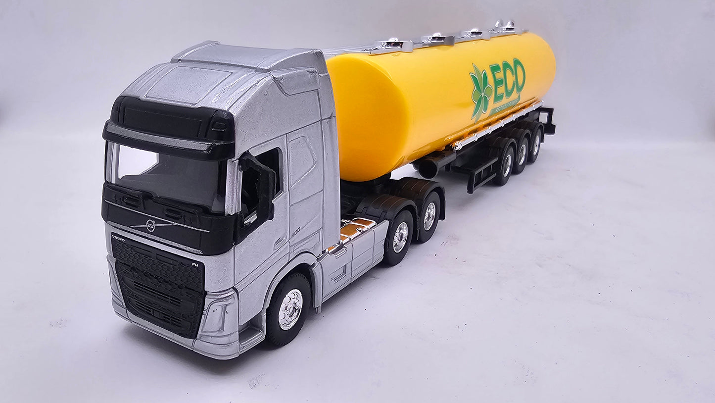 Camion Cisterna Volvo FH 600 -  Escala 1/64 - Welly - (Sin Caja)