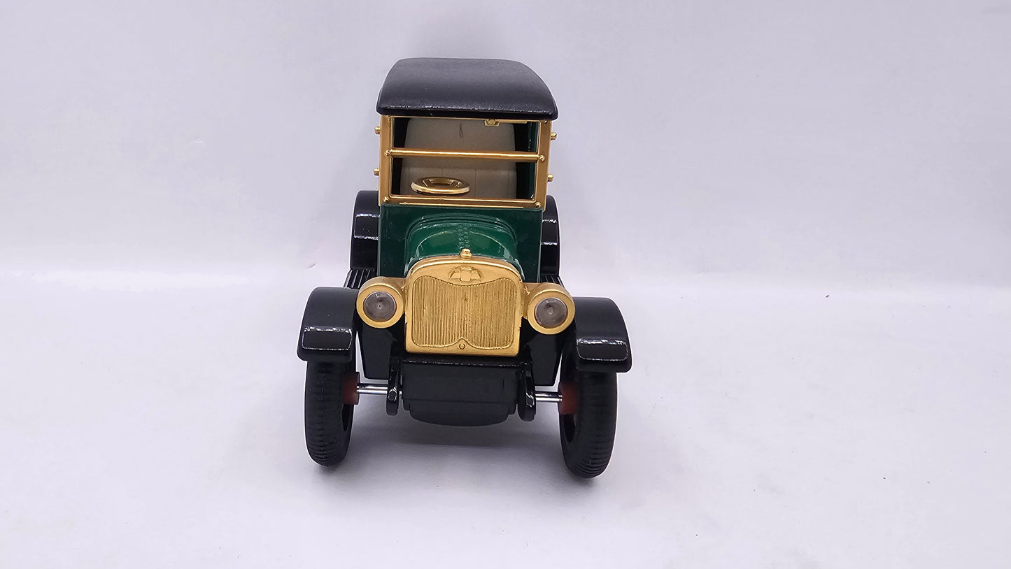 Chevrolet 1915- Escala 1/36 - (Sin Caja)