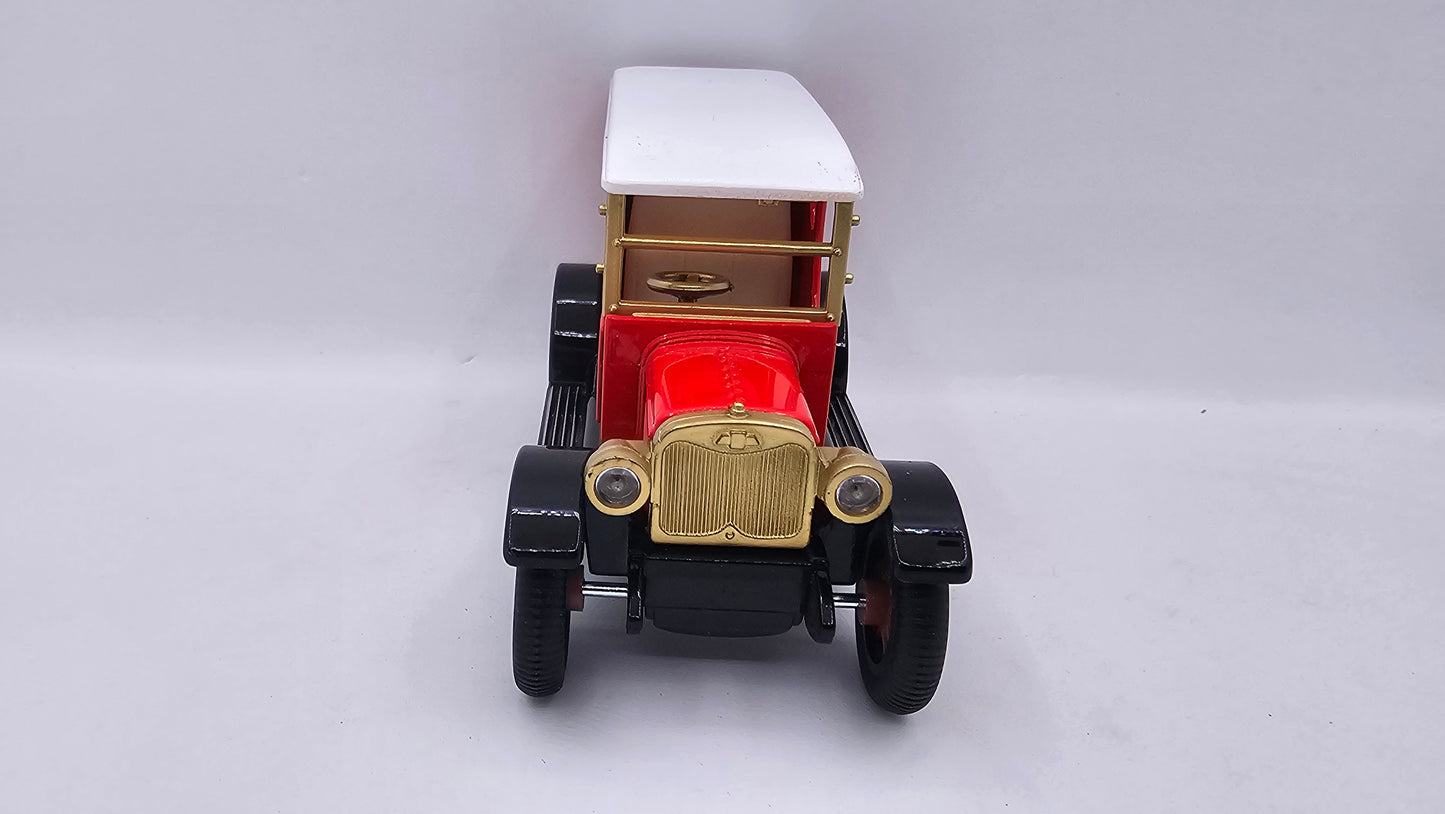 Chevrolet 1915- Escala 1/36 - (Sin Caja)