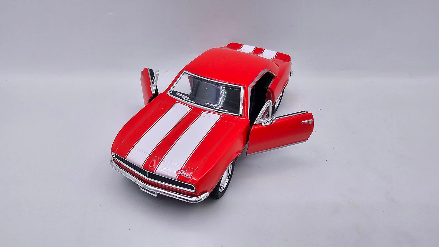 Chevrolet Camaro Z-28 1967- Escala 1/37 - Kinsmart - (Sin caja)