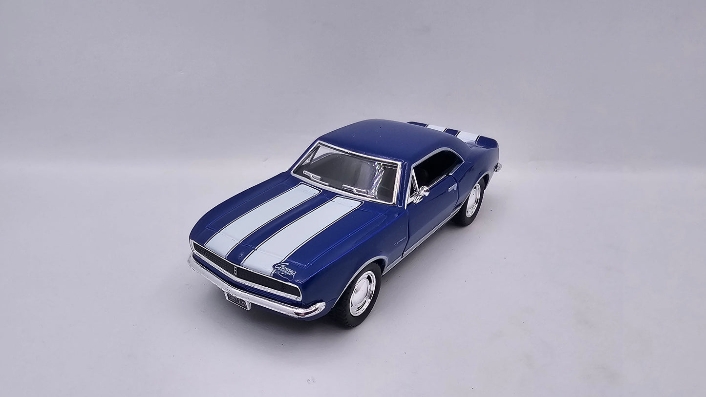 Chevrolet Camaro Z-28 1967- Escala 1/37 - Kinsmart - (Sin caja)