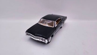 Chevrolet Impala 1967- Escala 1/43 - Kinsmart - (Sin caja)