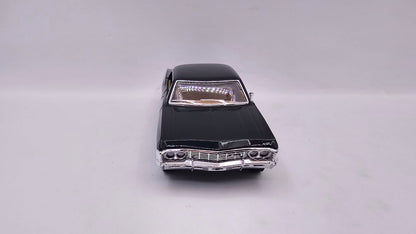 Chevrolet Impala 1967- Escala 1/43 - Kinsmart - (Sin caja)