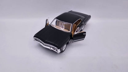 Chevrolet Impala 1967- Escala 1/43 - Kinsmart - (Sin caja)