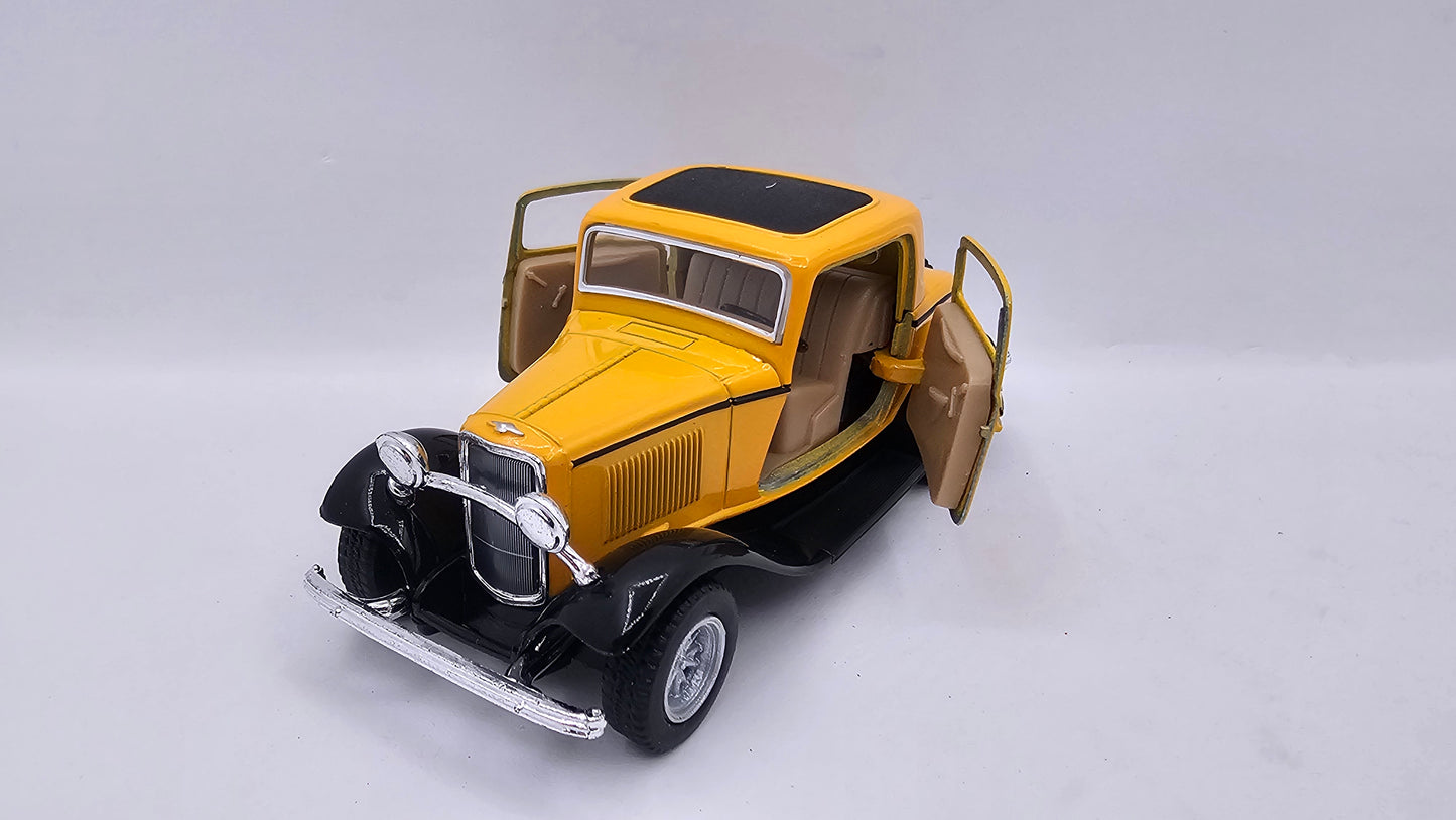Ford Coupe 3 Ventanas- Escala 1/34- Kinsmart - (Sin caja)