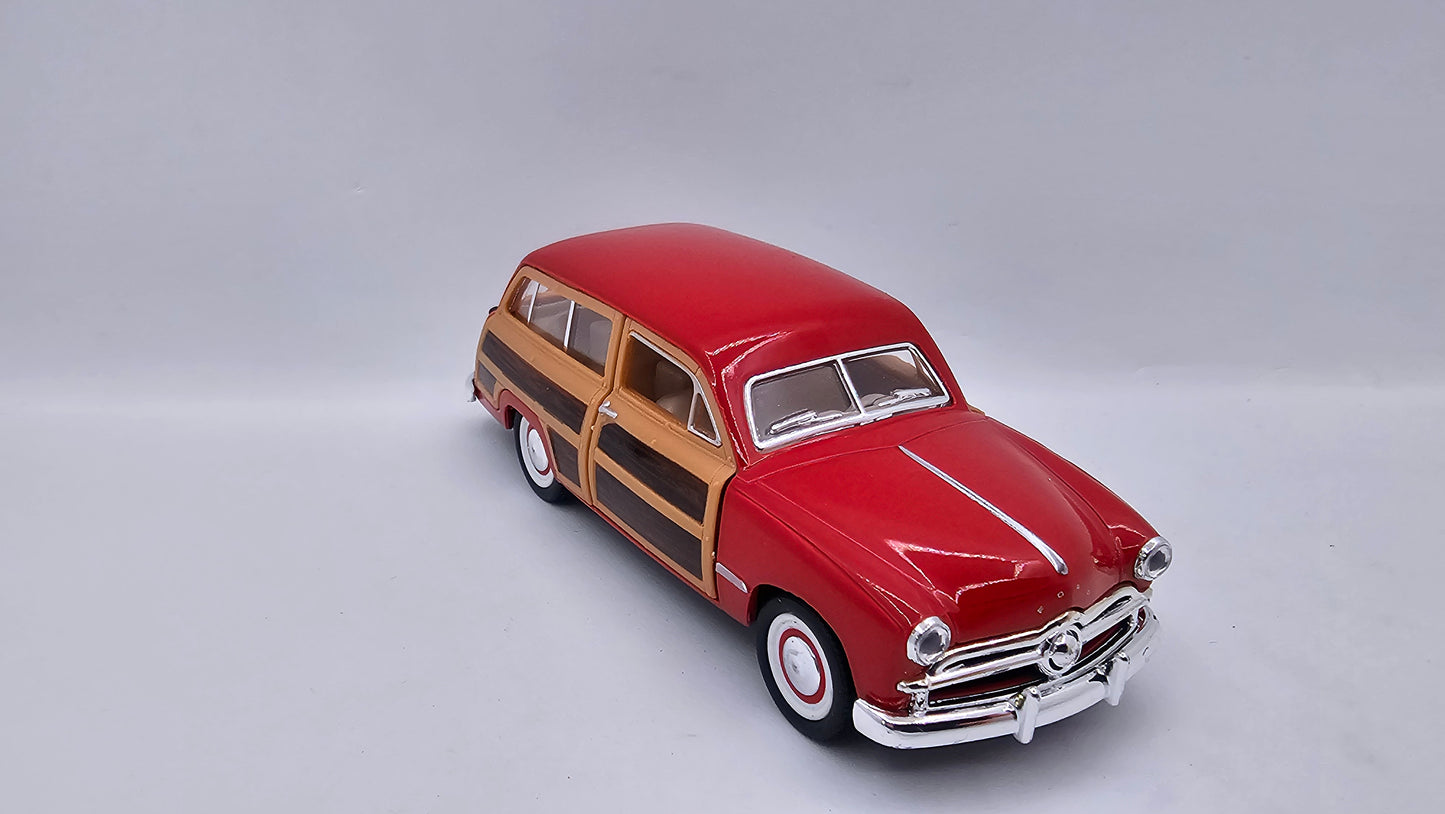 Ford Woody Wagon 1949 - Escala 1/40- Kinsmart - (Sin caja)