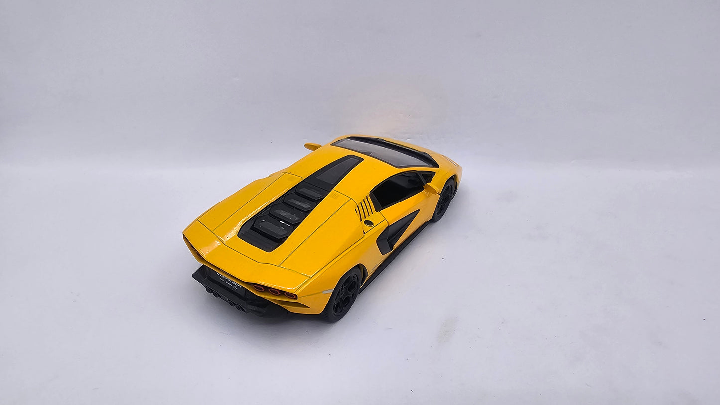 Lamborghini Countach LPI 800-4 - Escala 1/38 - Kinsmart - (Sin caja)