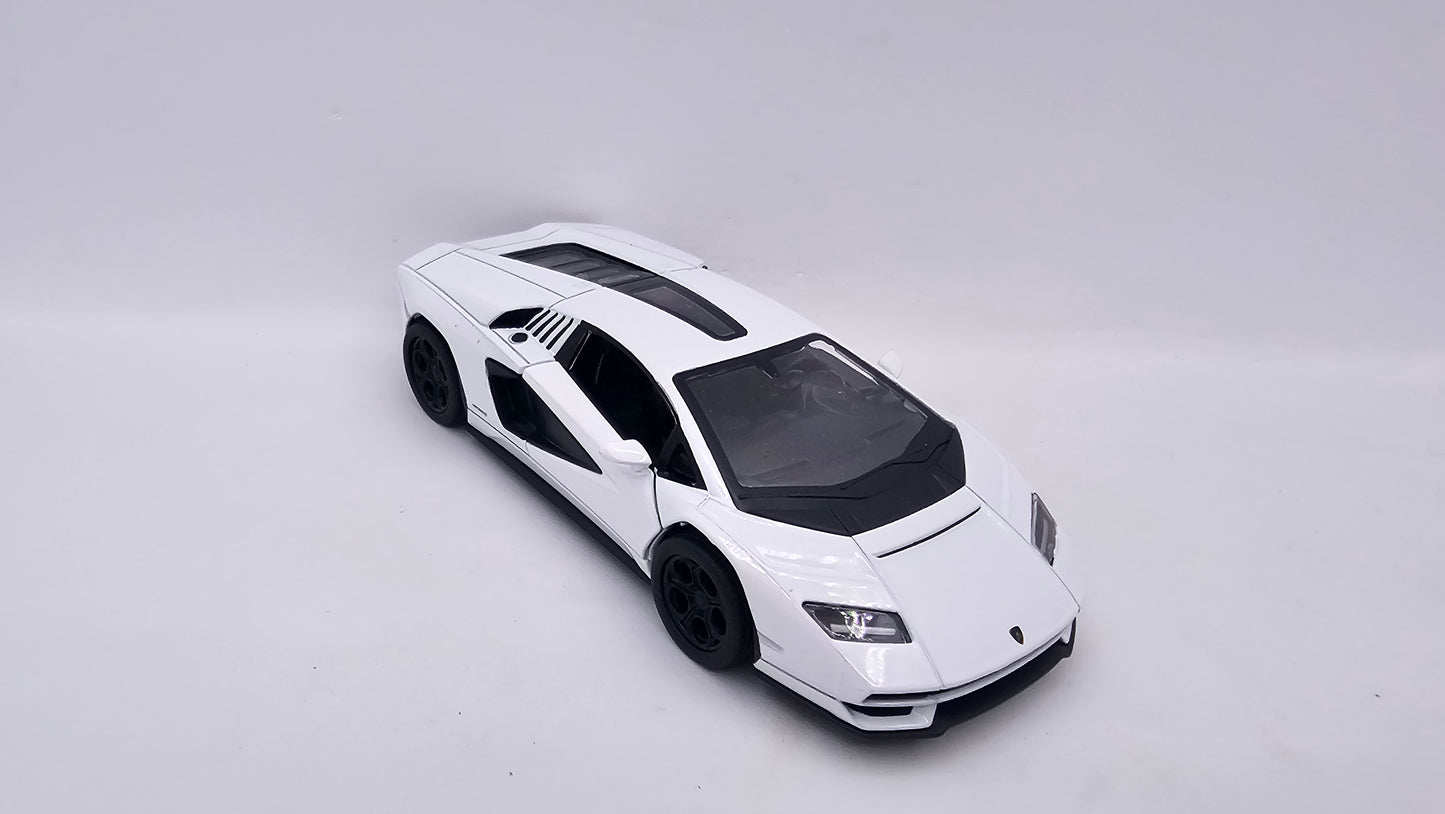 Lamborghini Countach LPI 800-4 - Escala 1/38 - Kinsmart - (Sin caja)