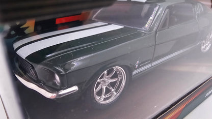 Ford Mustang - "RAPIDO Y FURIOSO" - Escala 1/32 - Jada