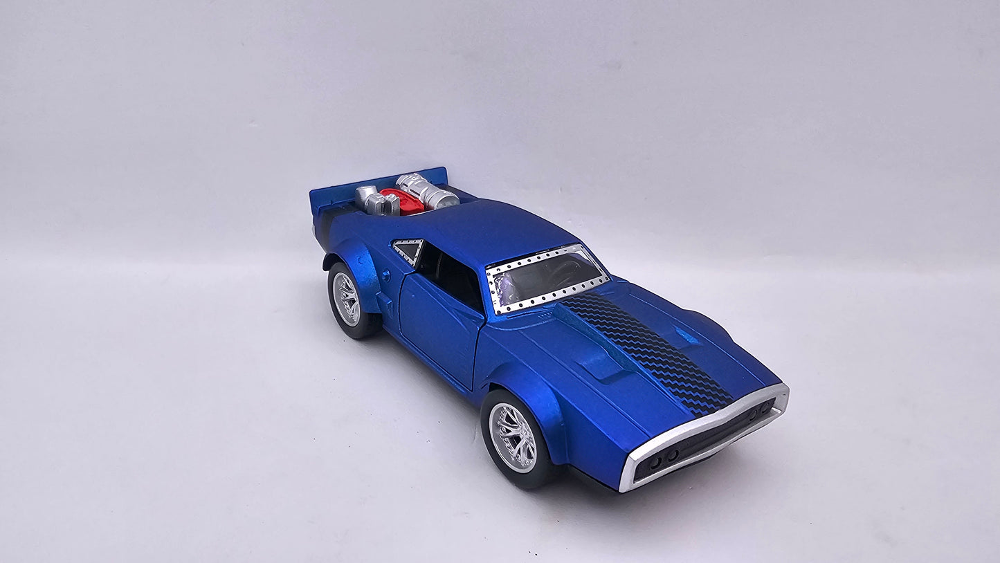 Dodge Ice Charger - Escala 1/40 - Con Luces y Sonidos - Kingstoy - (Sin caja)