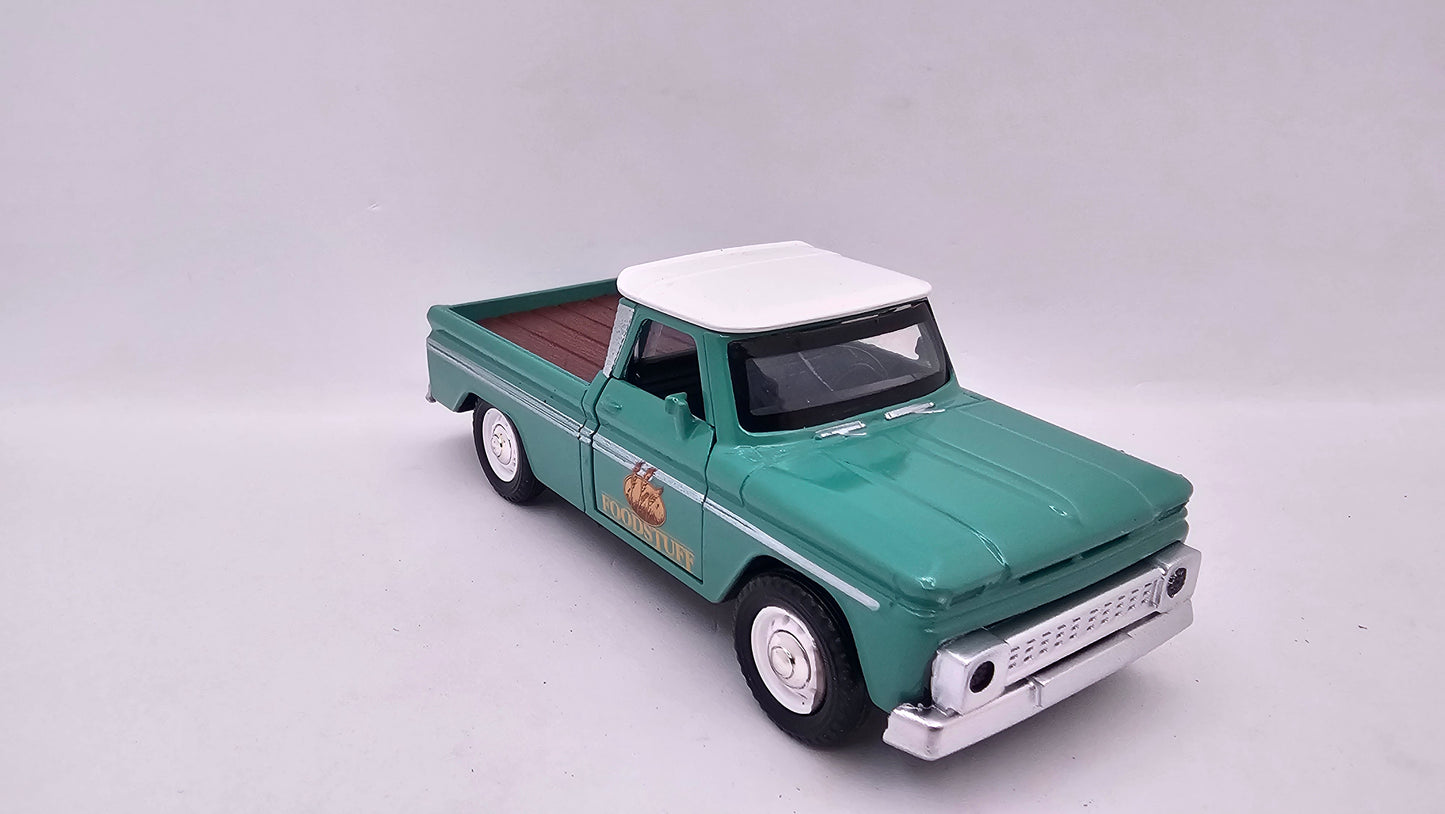 Chevrolet C10 Fleetside 1966 - Escala 1/44 - Con Luces y Sonidos - Kingstoy - (Sin caja)