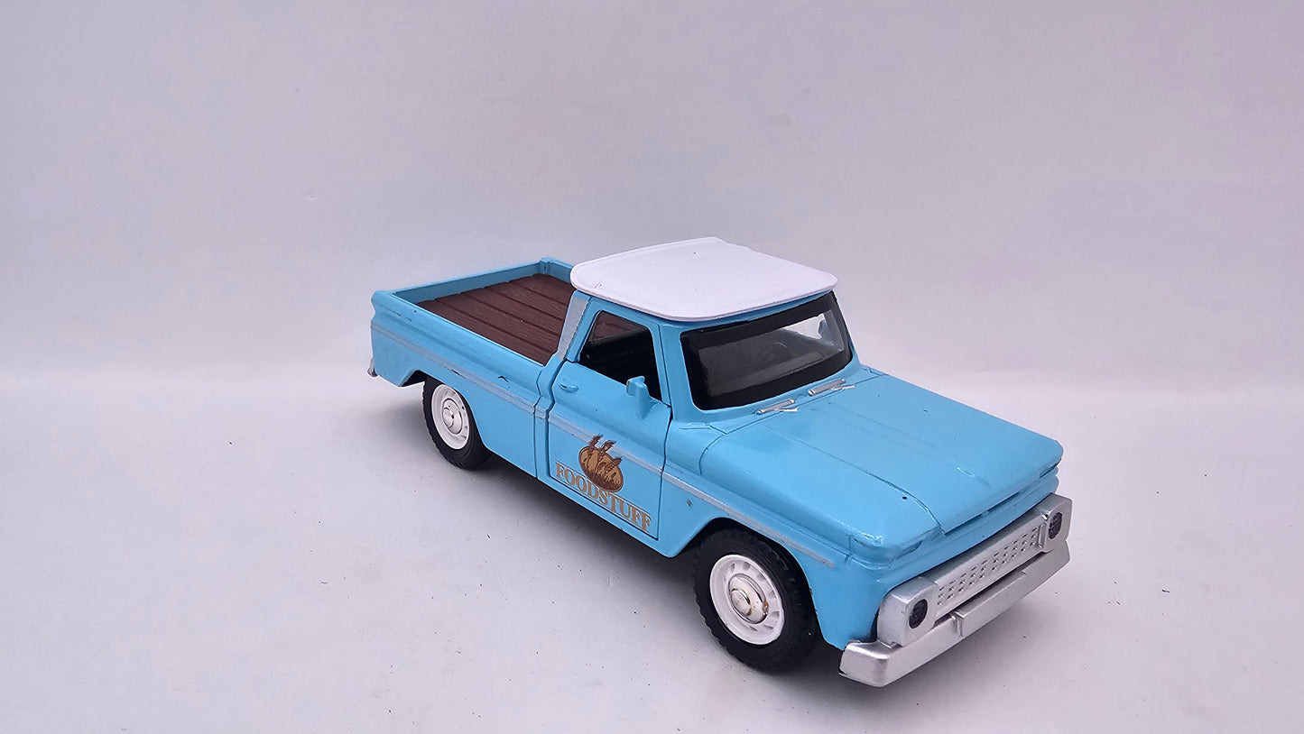 Chevrolet C10 Fleetside 1966 - Escala 1/44 - Con Luces y Sonidos - Kingstoy - (Sin caja)