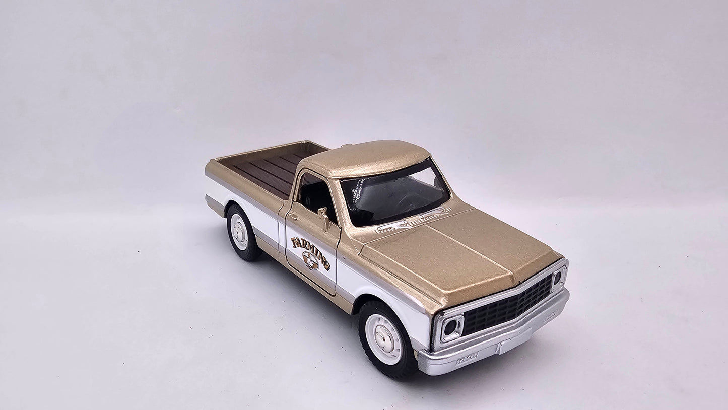 Chevrolet C10 - Escala 1/44 - Con Luces y Sonidos - Kingstoy - (Sin caja)