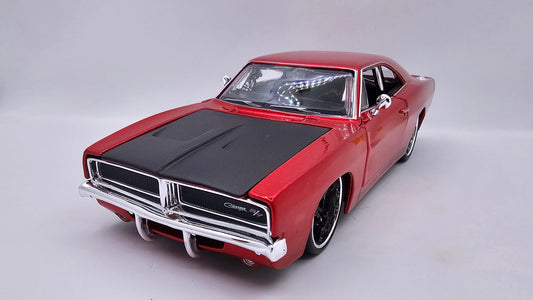 Dodge Charger R/T 1969 Custom - Escala 1/24 - Maisto - (Sin caja)