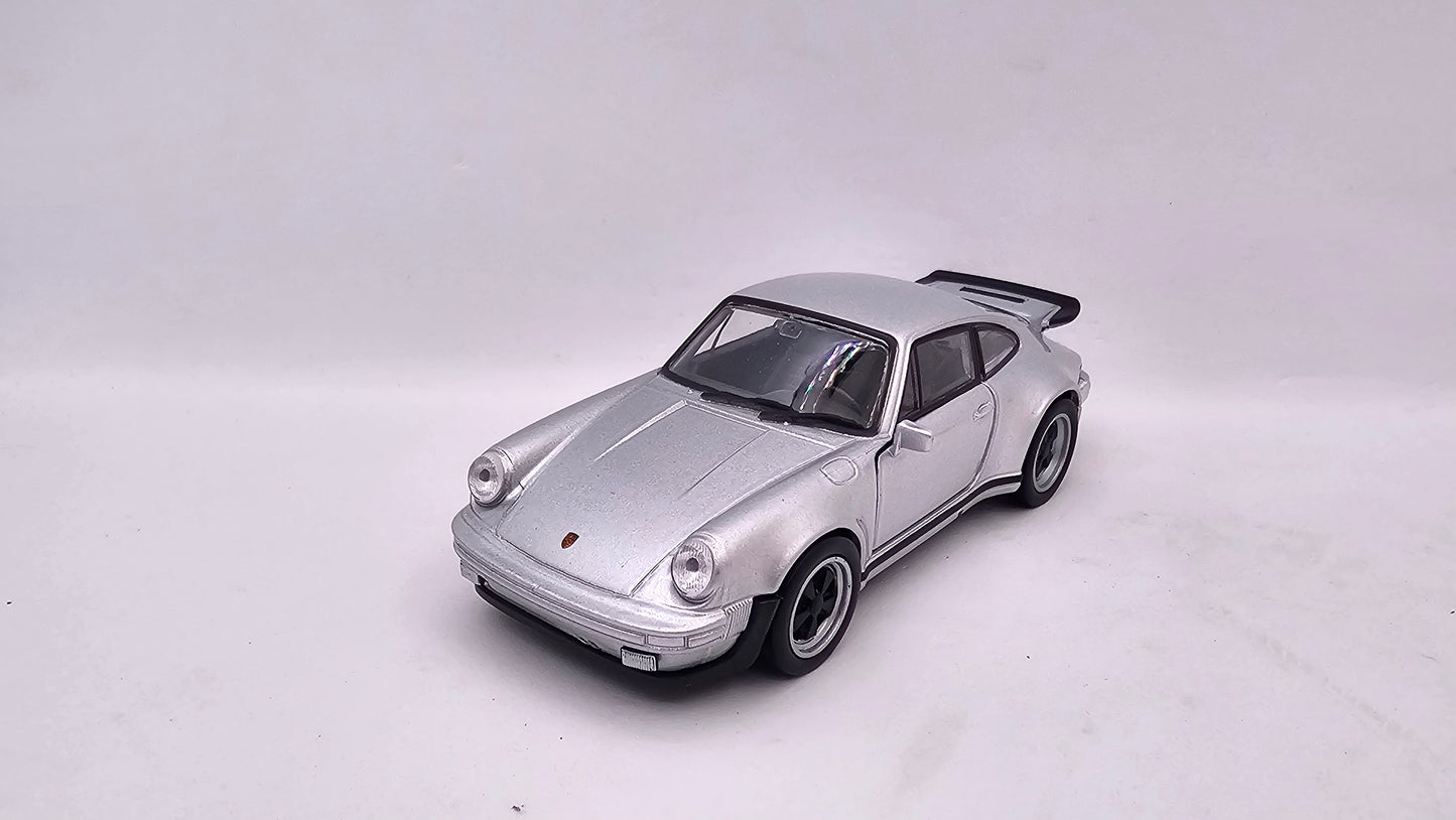 Porsche 911 Turbo - Escala 1/34 - Welly - (Sin caja)