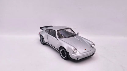 Porsche 911 Turbo - Escala 1/34 - Welly - (Sin caja)