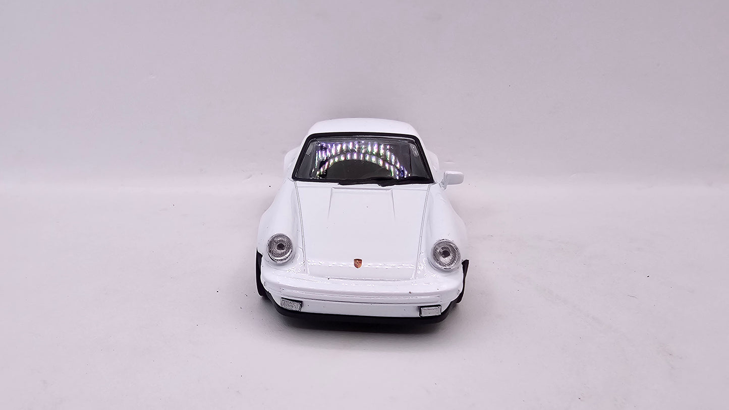 Porsche 911 Turbo - Escala 1/34 - Welly - (Sin caja)