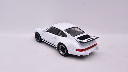 Porsche 911 Turbo - Escala 1/34 - Welly - (Sin caja)