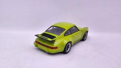 Porsche 911 Turbo - Escala 1/34 - Welly - (Sin caja)