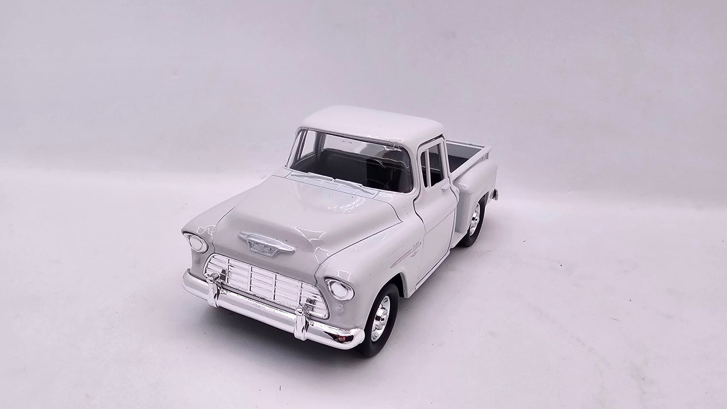 Chevrolet Chevy Stepside 1955 - Escala 1/34 - Welly - (Sin caja)