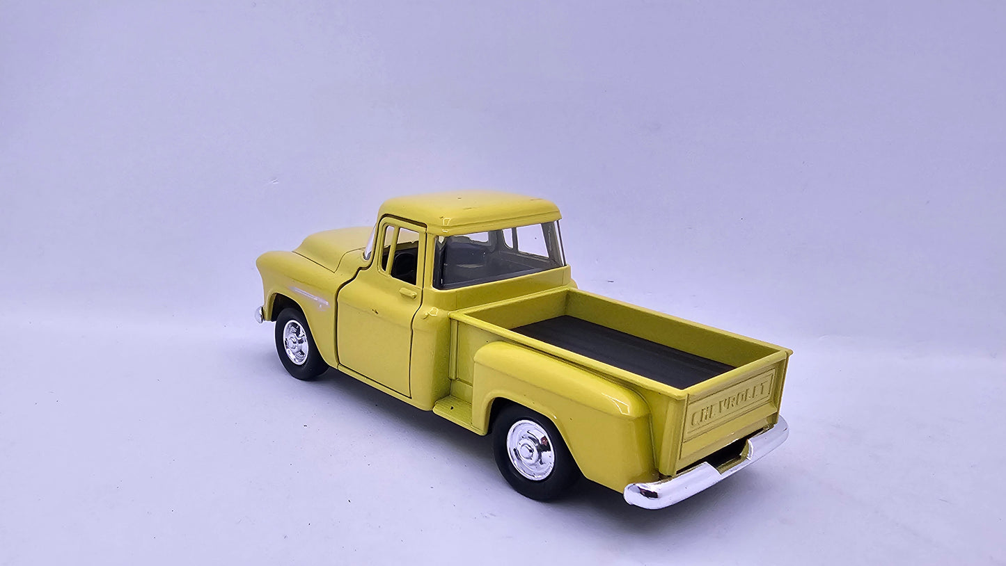 Chevrolet Chevy Stepside 1955 - Escala 1/34 - Welly - (Sin caja)
