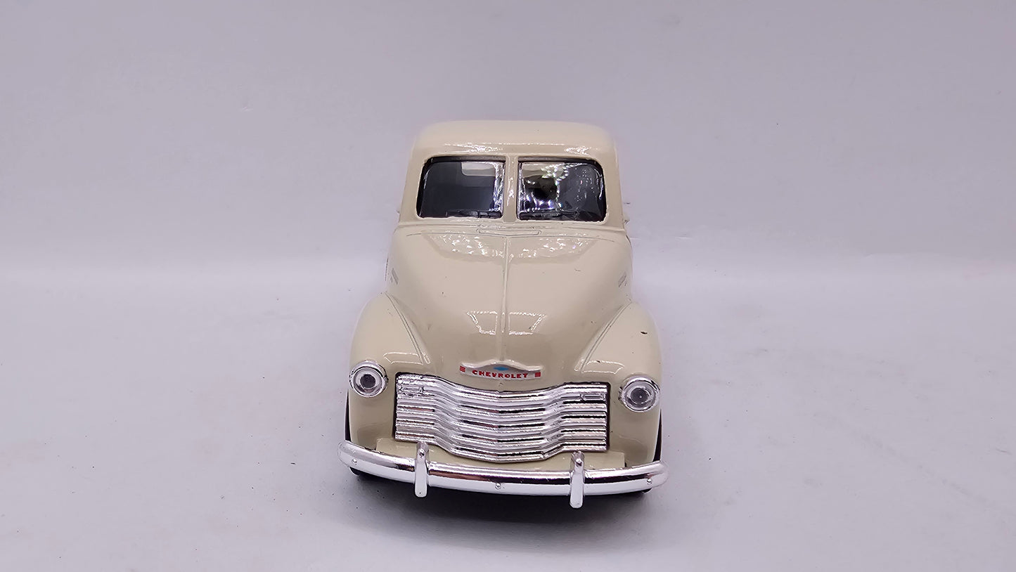 Chevrolet 3100 Pickup 1953 - Escala 1/34 - Welly - (Sin caja)
