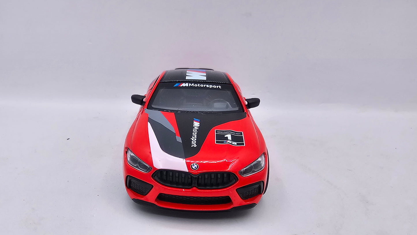 BMW M8 Competition Coupé - Escala 1/38 - Kinsmart - (Sin caja)
