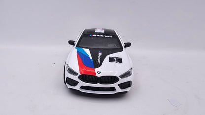 BMW M8 Competition Coupé - Escala 1/38 - Kinsmart - (Sin caja)