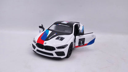 BMW M8 Competition Coupé - Escala 1/38 - Kinsmart - (Sin caja)