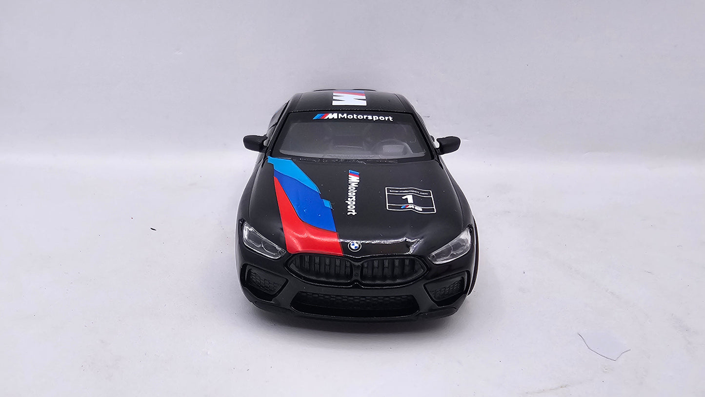 BMW M8 Competition Coupé - Escala 1/38 - Kinsmart - (Sin caja)