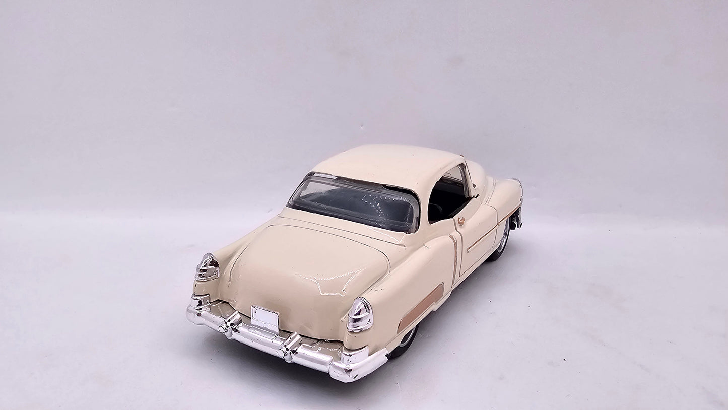 Cadillac Series 62 1955 - Escala 1/32 - Con Luces y Sonidos