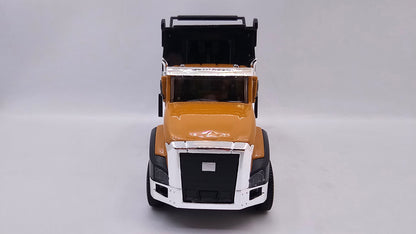 Camion Volquete Caterpillar CT660 - Escala 1/50 - Max Metal
