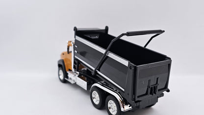 Camion Volquete Caterpillar CT660 - Escala 1/50 - Max Metal