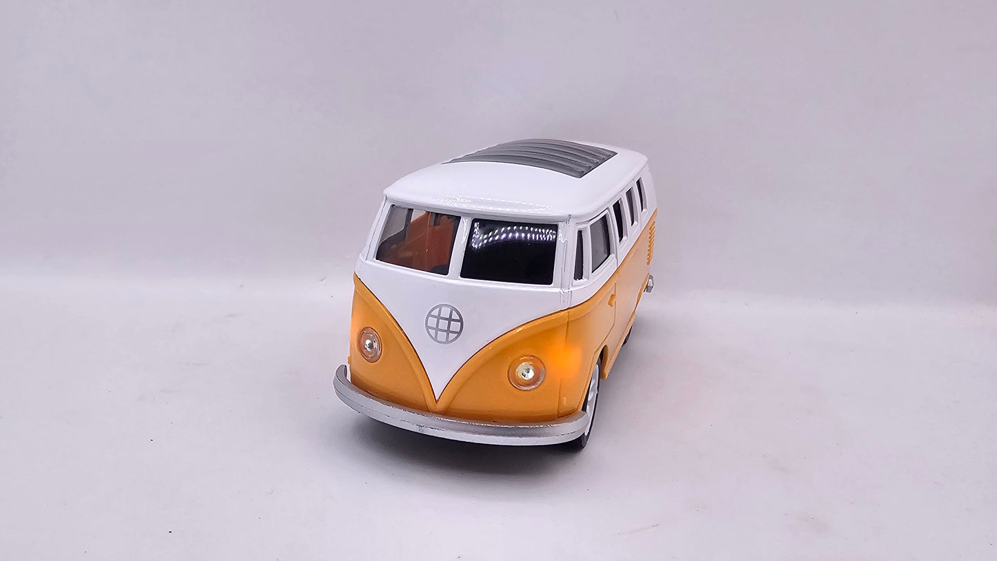 Volkswagen Kombi - Escala 1/32 - Model World - Luces Y Sonidos