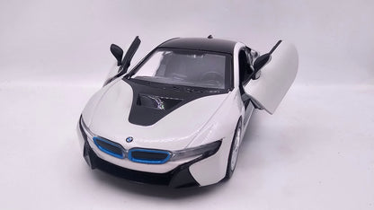 BMW i8 Coupe 2018 - Escala 1/24 - MotorMax - (Sin caja)