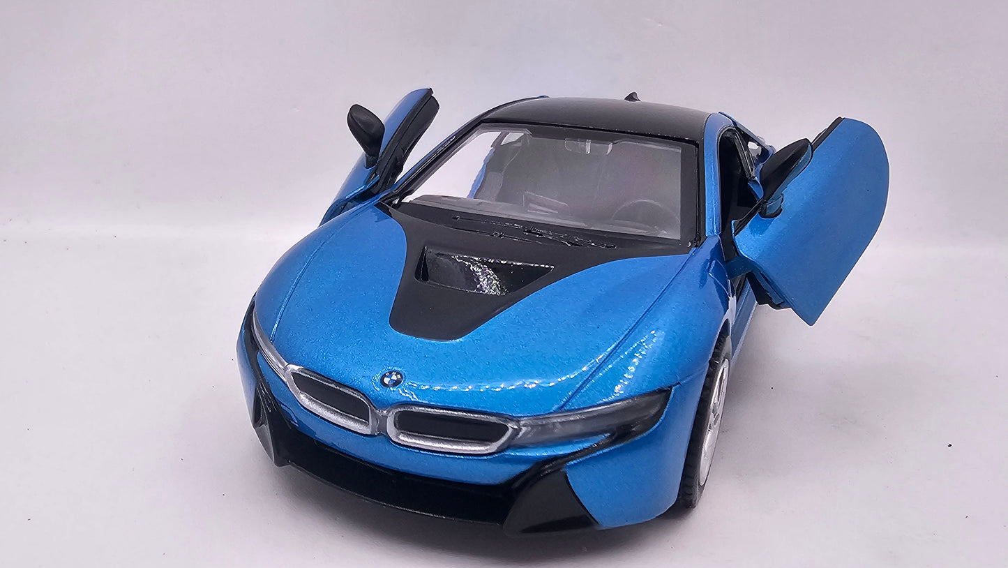 BMW i8 Coupe 2018 - Escala 1/24 - MotorMax - (Sin caja)