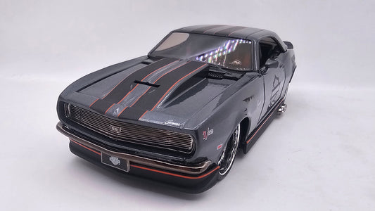 Camaro SS 1968 Custom "Harley Davidson" - Escala 1/24 - Maisto - (Sin caja)