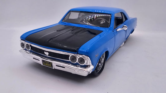 Chevrolet Chevelle SS396 1966 Custom - Escala 1/24 - Maisto - (Sin caja)