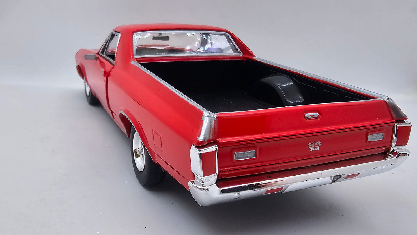 Chevy El Camino SS 396 1970 - Escala 1/24 - MotorMax - (Sin caja)